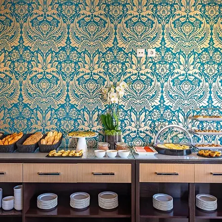 Dah - Dom Afonso Henriques (adults Only)