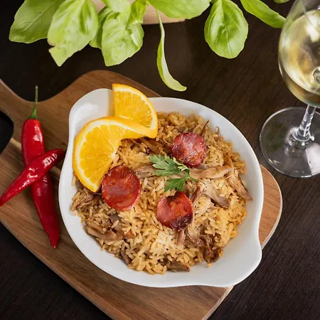 Dah - Dom Afonso Henriques (adults Only)